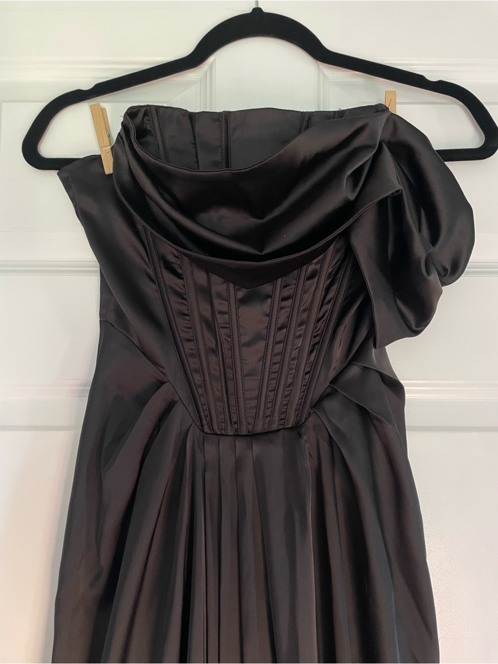 Old Western Style Elegant Black Satin One-Shoulder Corset Dress